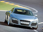 Audi R8 - новoe измерение спортивности 