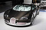 Bugatti Veyron дважды получает награду ''Лучший автомобиль десятилетия''