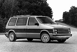 Plymouth Voyager, 1984