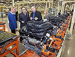 Новый двигатель Pentastar V-6 компании Chrysler Group LLC сделает модельную политику концерна более гибкой и повысит экономичность выпускаемых автомобилей