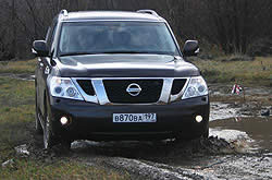 Внедорожный шик нового Nissan Patrol в Нагатинской пойме