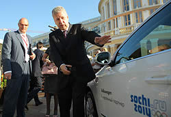 Volkswagen Group Rus передала первые автомобили для Игр 2014 года в Сочи
